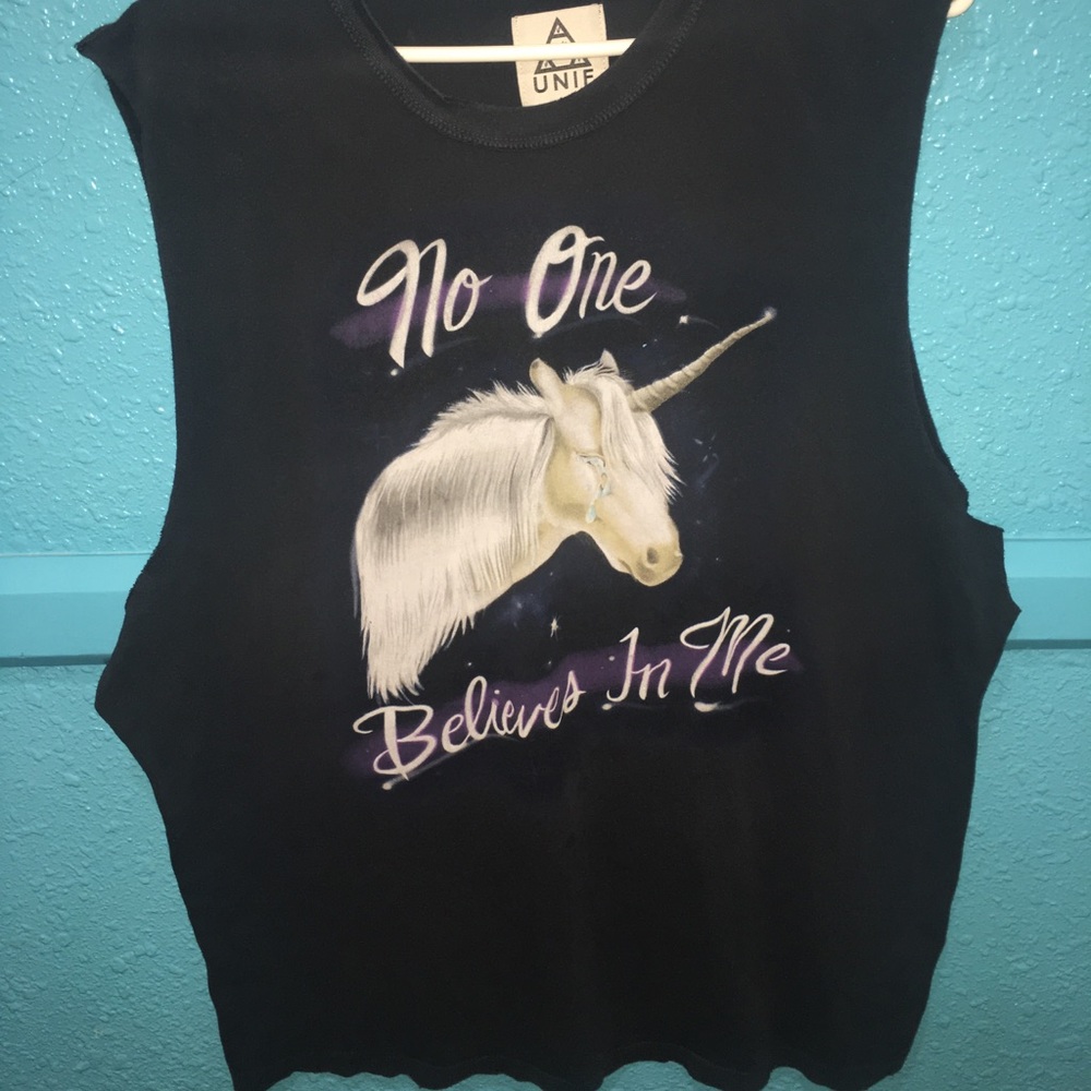 UNIF Women’s muscle tee XL